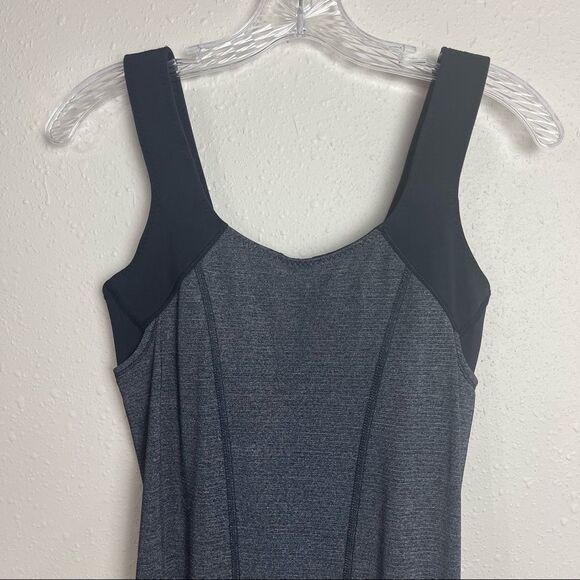 Lululemon Run: For Your Life Tank Size 6 - Picture 3 of 6